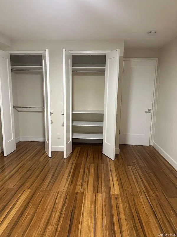 3 bed, 2.0 bath, 864 sqft, $3,100 — Photo 3
