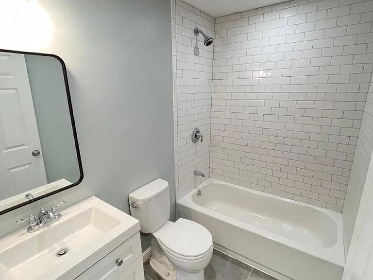 79 Moreland St #1 — Photo 8