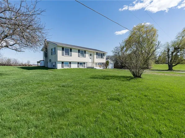 25850 County Route 32, Calcium, NY 13616
