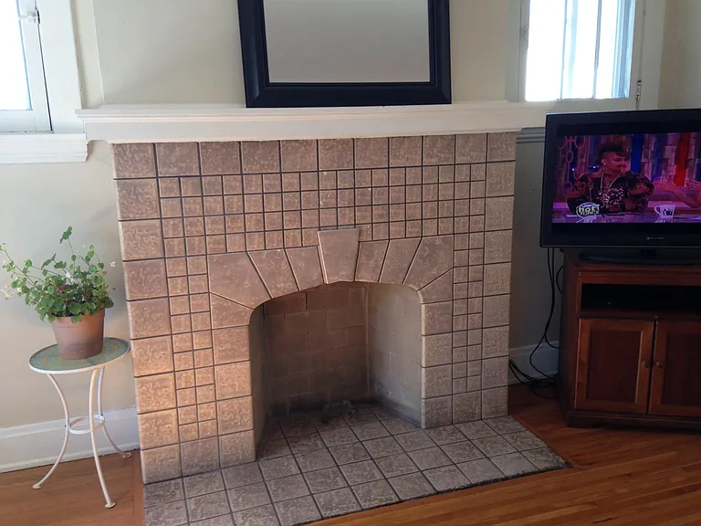 171 Tremont Ave — Photo 4