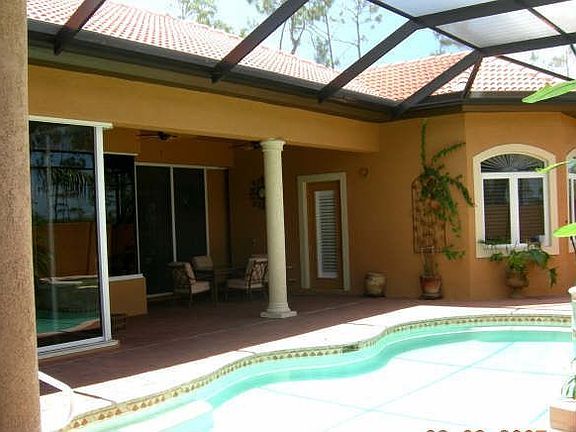 2nd image of 9109 Shenendoah Cir