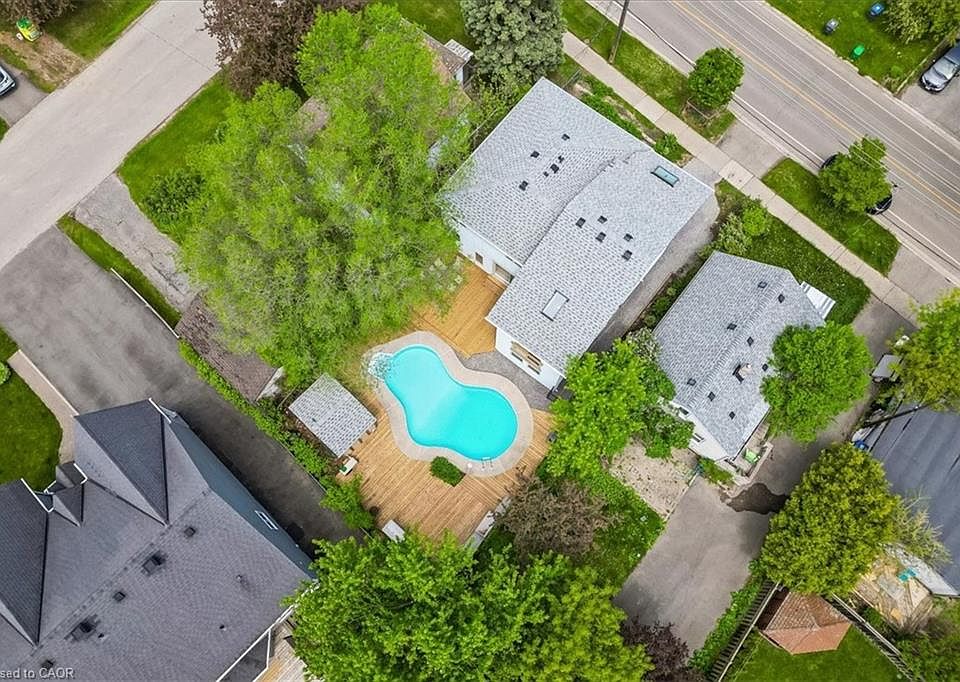 1st image of 1168 Canterbury Rd