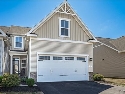 157 Sandstone Cir, Grand Island, NY, 14072