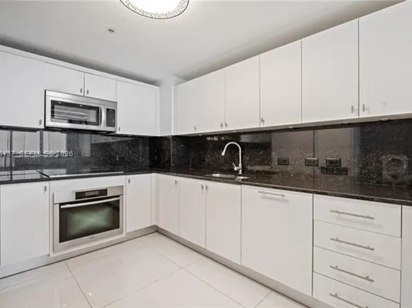6899 Collins Ave, Miami Beach, FL