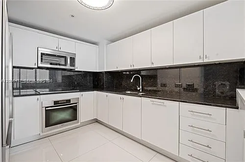 6899 Collins Avenue Cu Photo 1