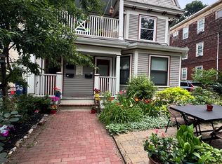 27 Dudley St #1, Cambridge, MA 02140