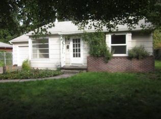 8845 NE Russell St, Portland, OR 97220