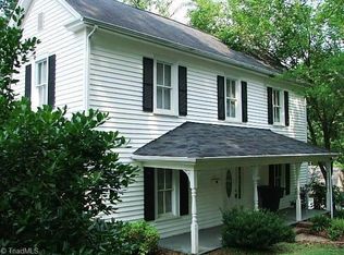 517 College St, Eden, NC 27288