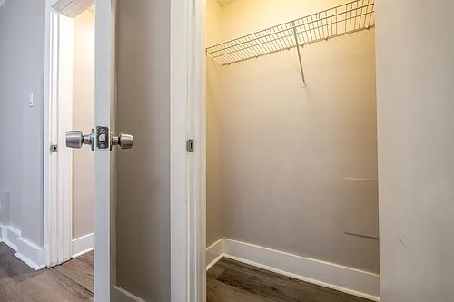 Floor plan 1 bedroom
