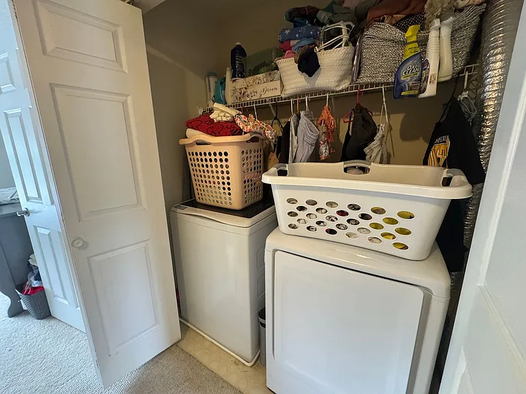 6 Old Pond Ct — Photo 12