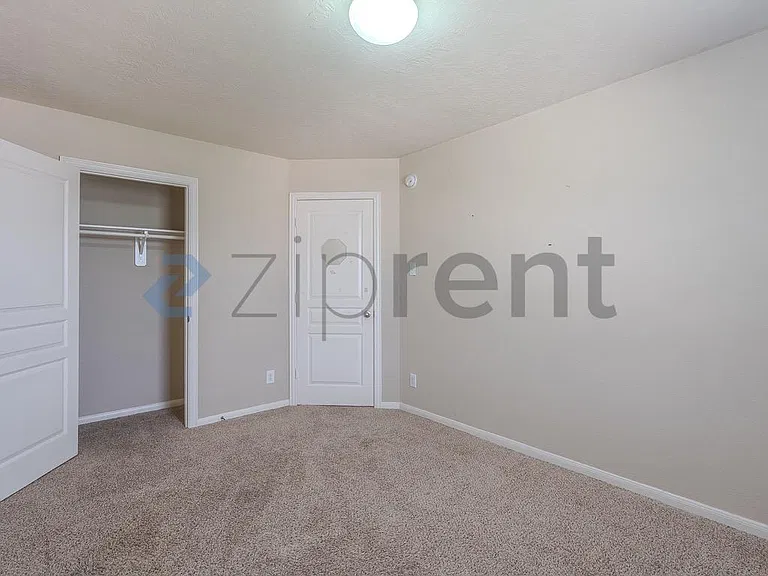 3029 Cambridge Meadows Ln — Photo 23