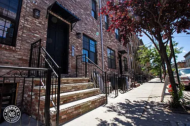 Rented by MySpaceNYC