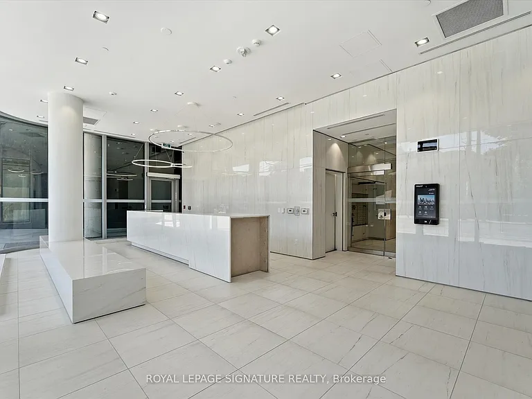 322 Dupont St #1004 — Photo 9