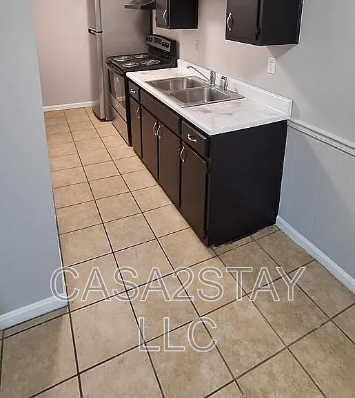 668 Knox Blvd #20 — Photo 1