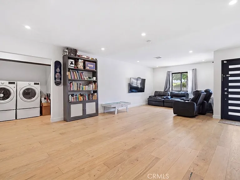 17713 Bullock St — Photo 9