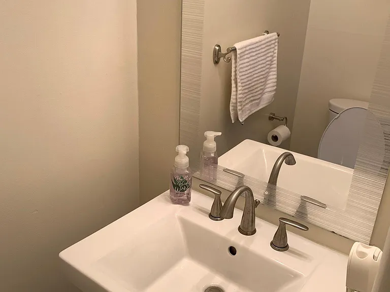 432 W Chocolate Ave — Photo 6