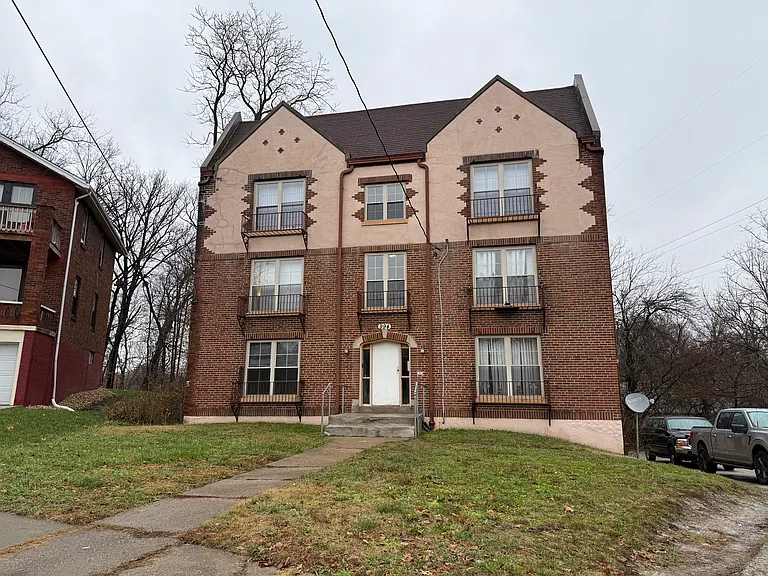994 Cleveland Ave #1 — Photo 2