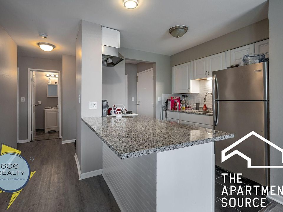 1st image of 2310 N Harlem Ave APT 205