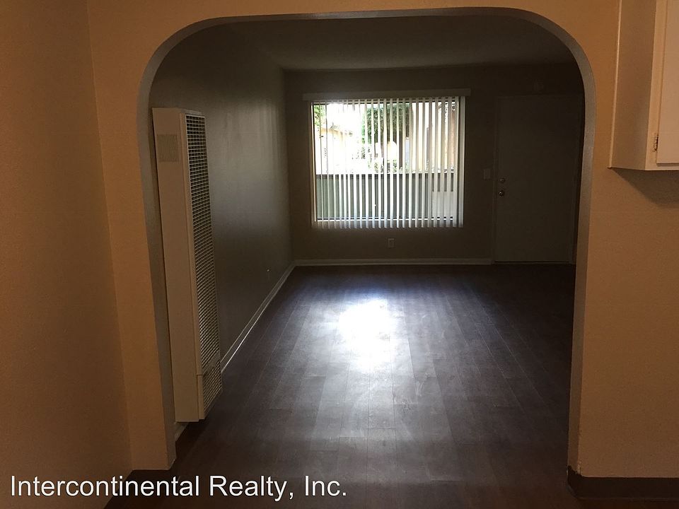 1st image of 10842 Del Norte St APT 3