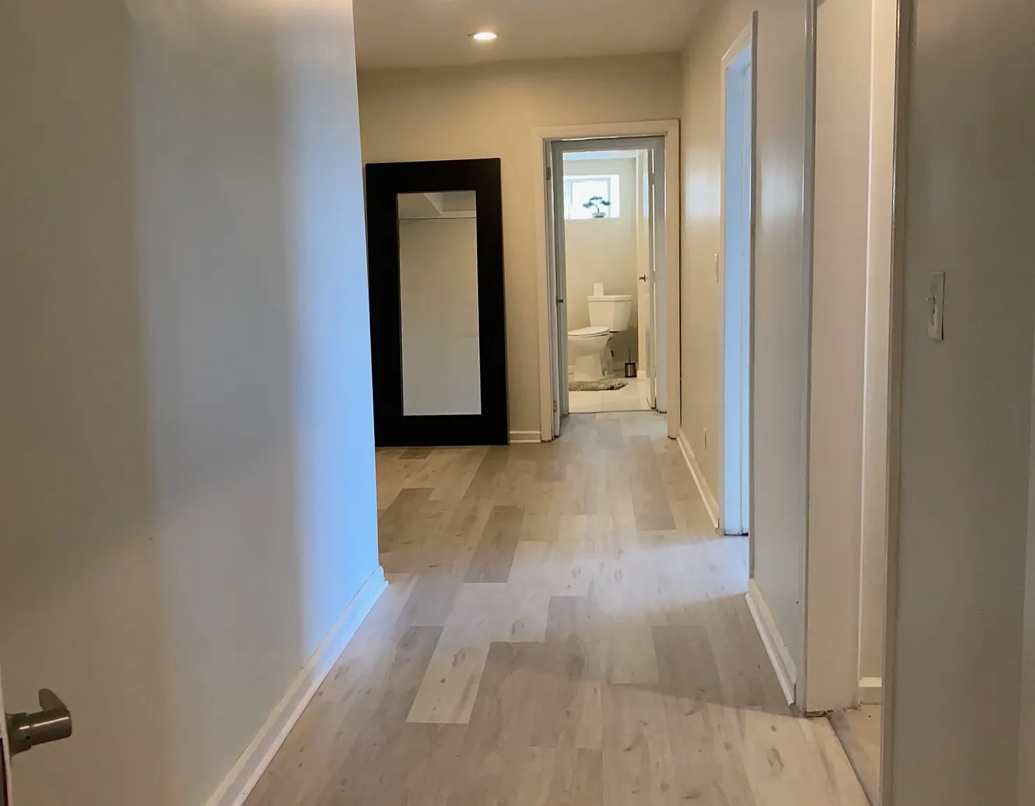 2 bed, 1300 sqft, $4,995 — Photo 3