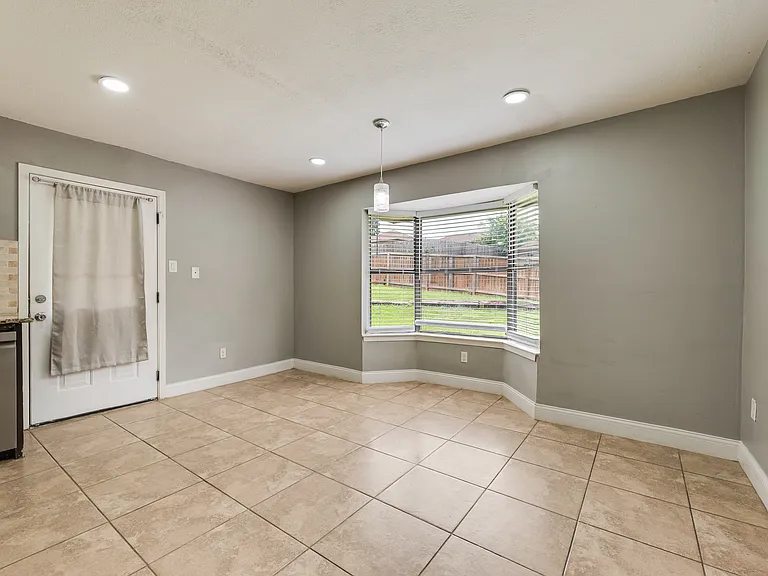1732 Delaford Ct — Photo 18