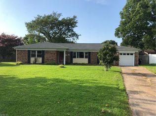 3708 Pine Grove Ln, Virginia Beach, VA 23452
