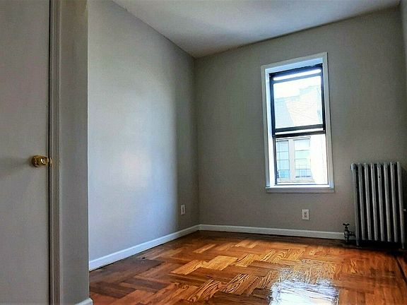 4th image of 615 Flatbush Ave #610