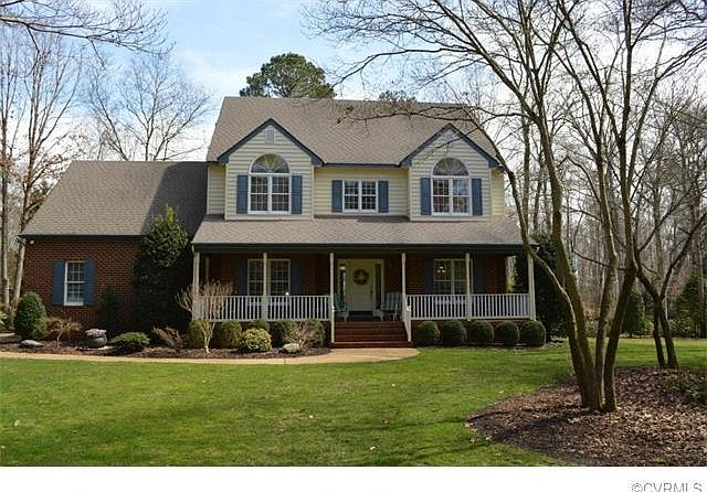 1st image of 2075 Retreat Dr