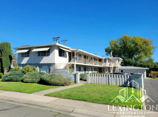 4411 Del Rio Rd, Sacramento, CA 95822