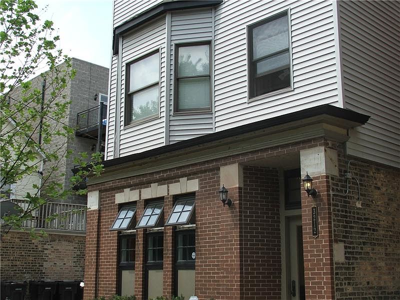 1st image of 3212 N Ravenswood Ave #2