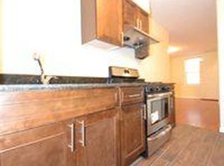 2851 S Wallace St #2F, Chicago, IL 60616