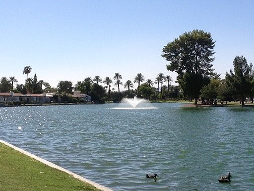 3rd image of 219 E Laguna Royale Dr