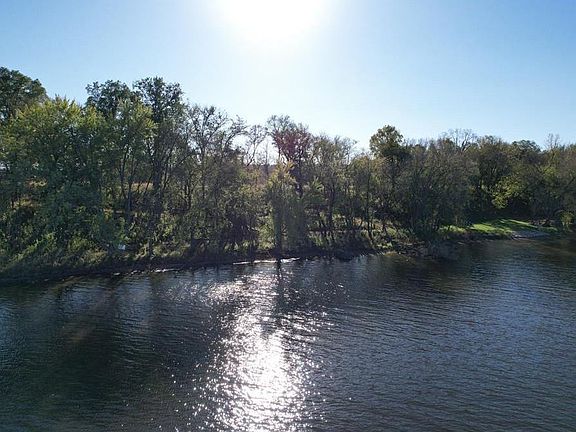 2nd image of 41722 County Road 1