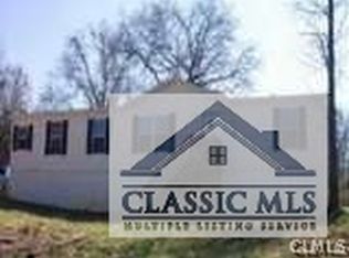 309 Forest Dr, Lavonia, GA 30553