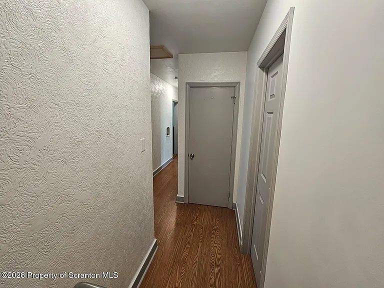 1057 Lincoln St — Photo 6