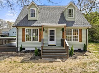 6708 Campground Rd, Denver, NC