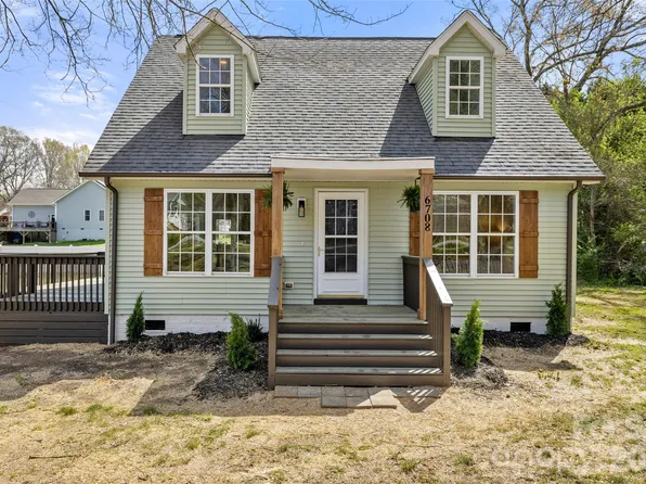 6708 Campground Rd, Denver, NC 28037