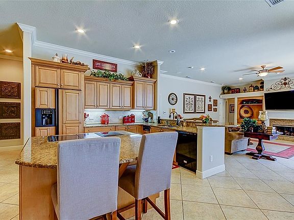3rd image of 11941 Royce Waterford Cir