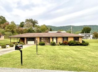 110 E Morningside Park, La Follette, TN 37766