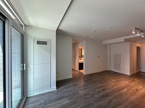 Floor plan 805