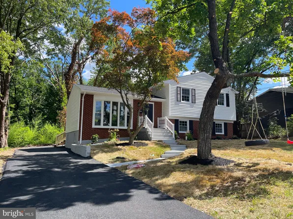 4601 Eaton Pl, Alexandria, VA 22310