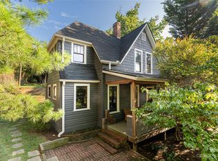 5 Chatham Rd, Asheville, NC 28804