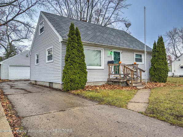 3724 S Pennsylvania Ave, Lansing, MI 48910