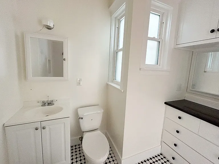 4440 Burns Ave #17 — Photo 11