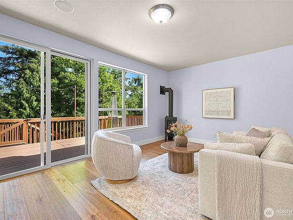 4th image of 839 Spieden Lane