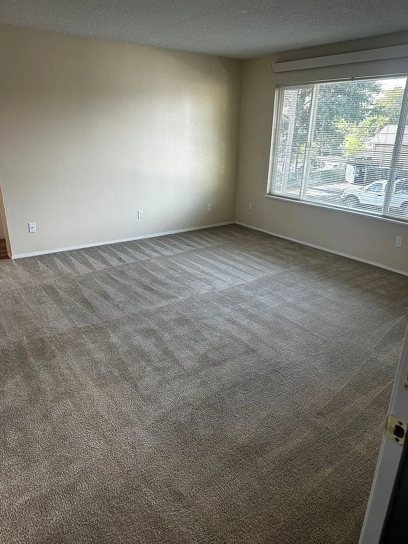 106-Cedar Tree Investments, LLC — Photo 3