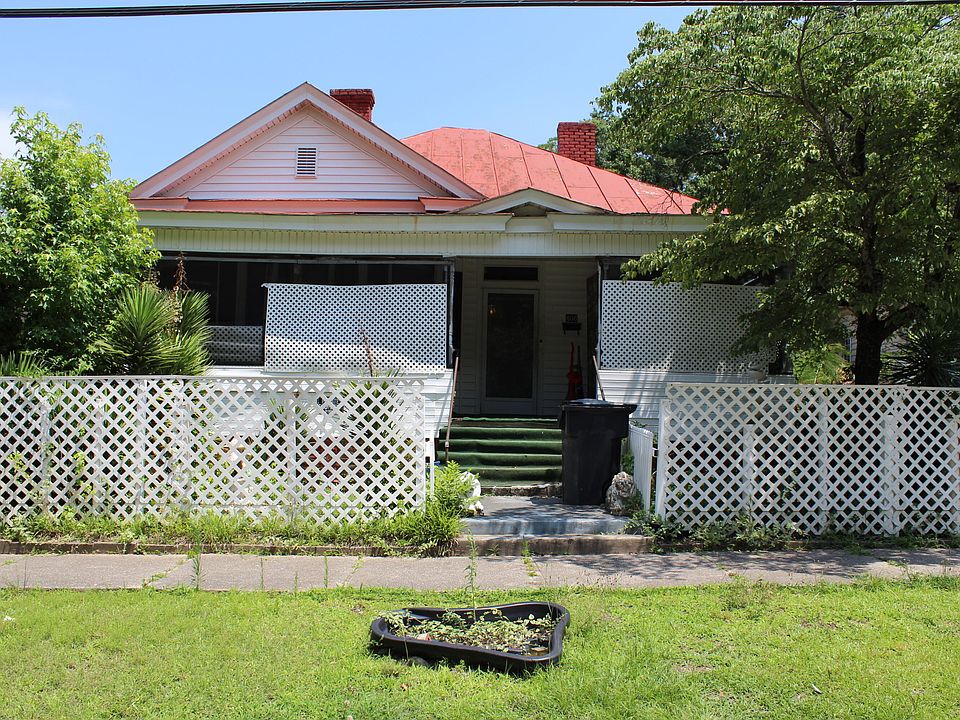 1st image of 406 N Leslie St