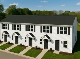 409-14 E 20th St, Newton, NC 28658