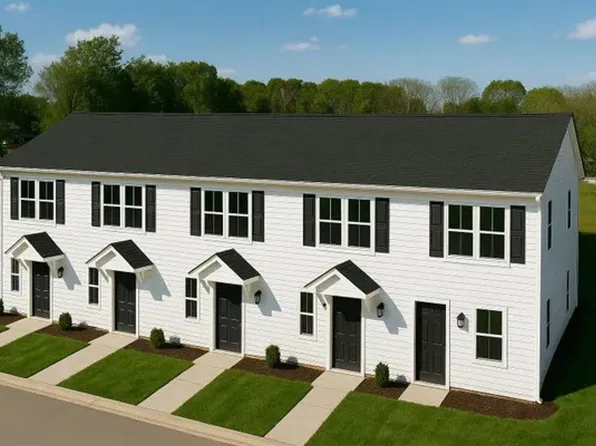 409 E 20th St #14, Newton, NC 28658