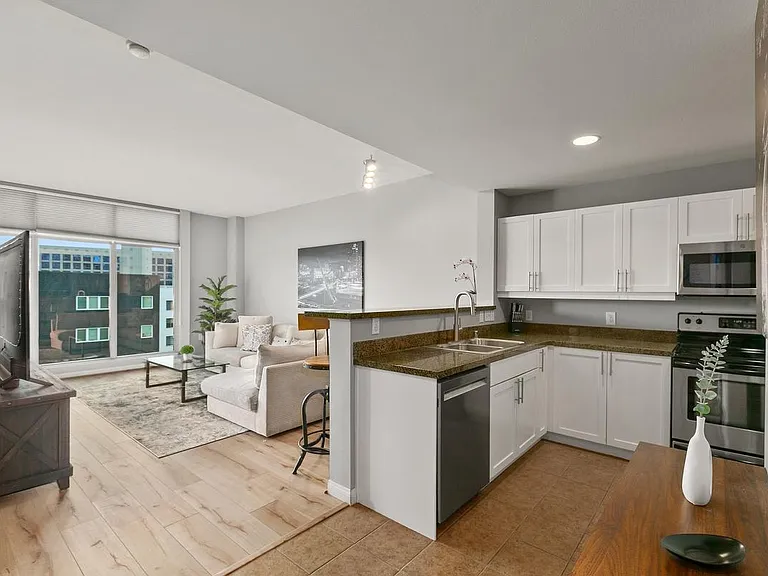 206 Park Blvd #706 — Photo 6